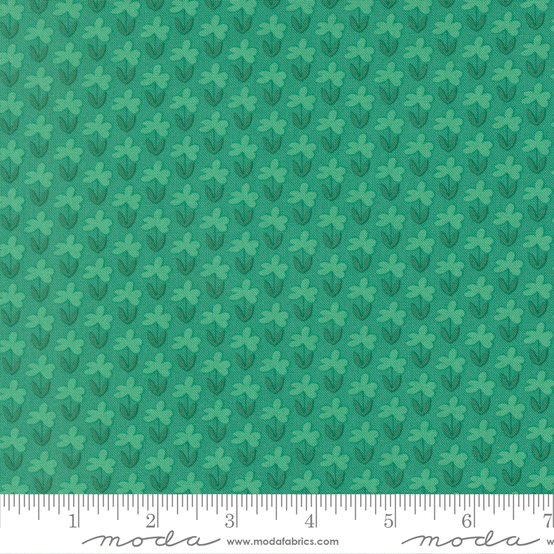 Scenery by Elizabeth Hartman per Moda Fabrics